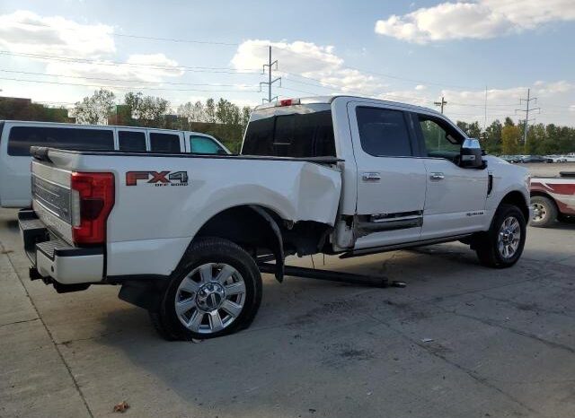 
								2019 Ford F250 super full									
