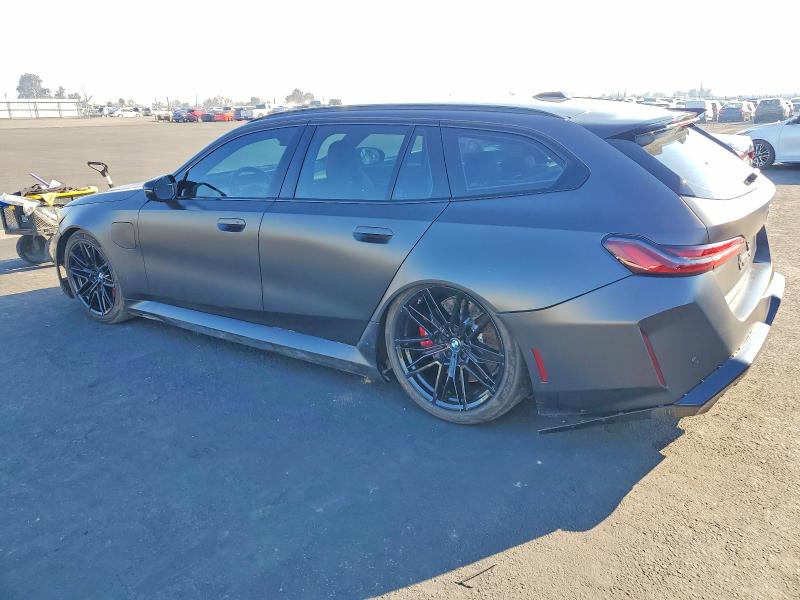2025 BMW M5