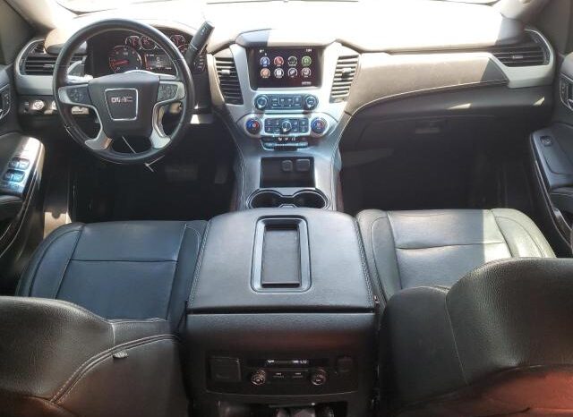 
								2016 Gmc Yukon full									