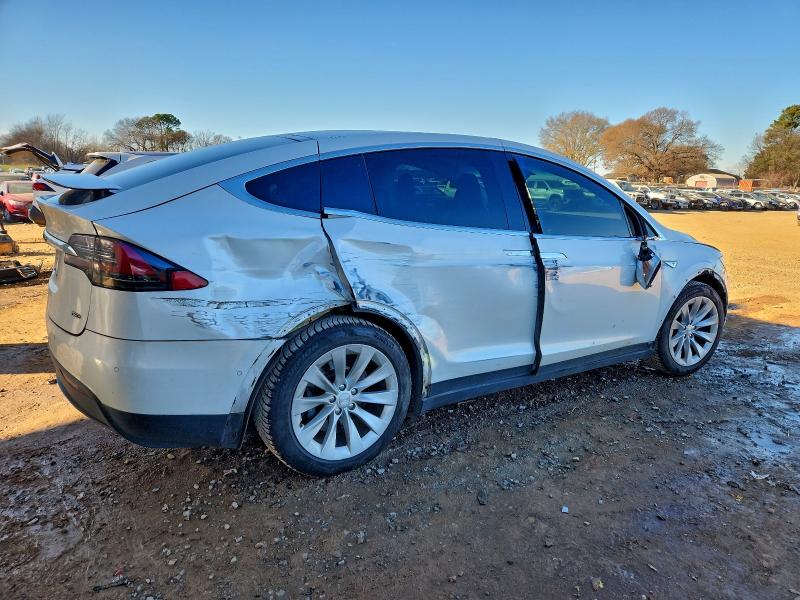2016 Tesla Model x