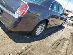 
										2013 Chrysler 300 full									