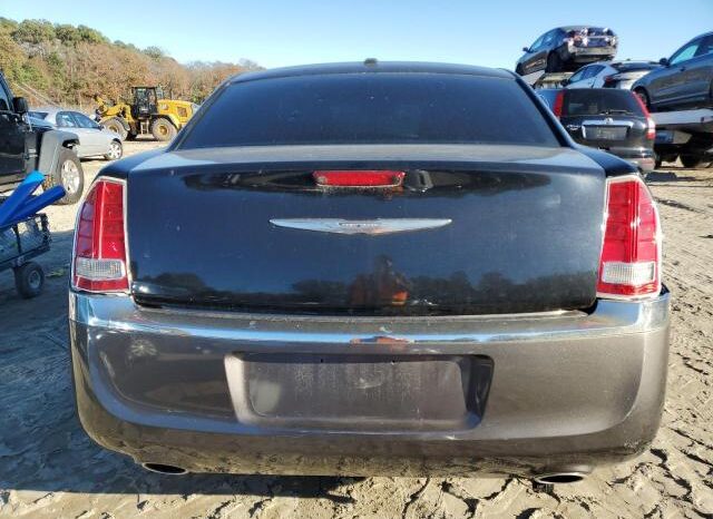 
								2013 Chrysler 300 full									