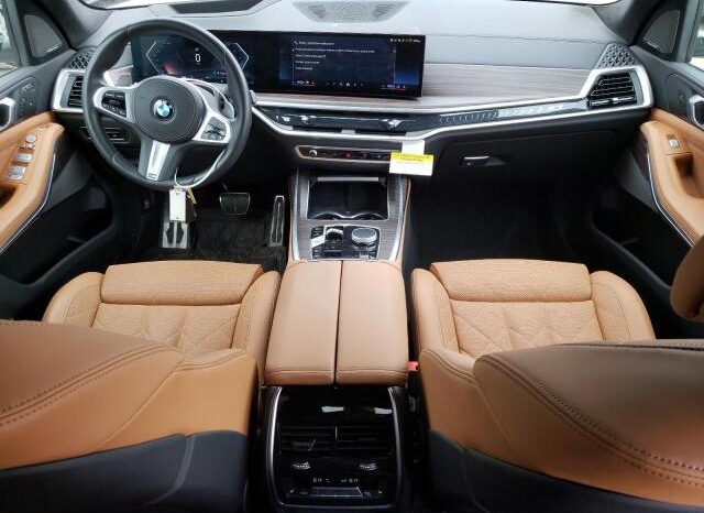 
								2024 BMW X7 full									
