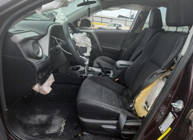 
								2018 Toyota Rav4 full									