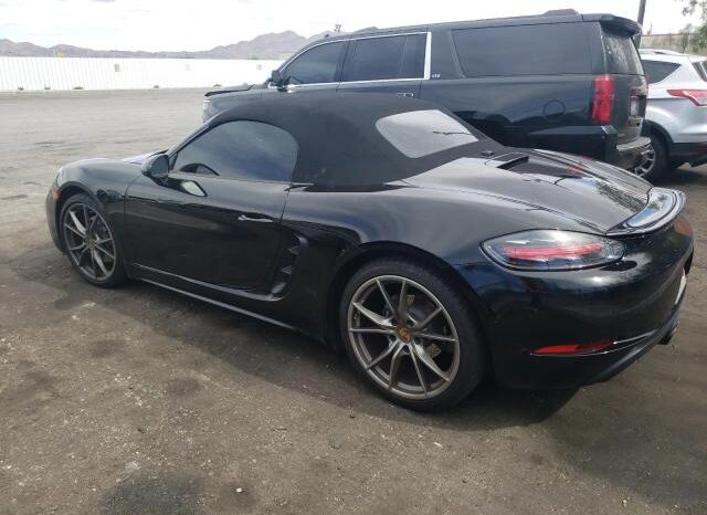 
								2021 Porsche Boxster full									