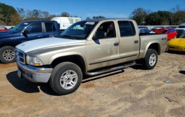 2004 Dodge Dakota
