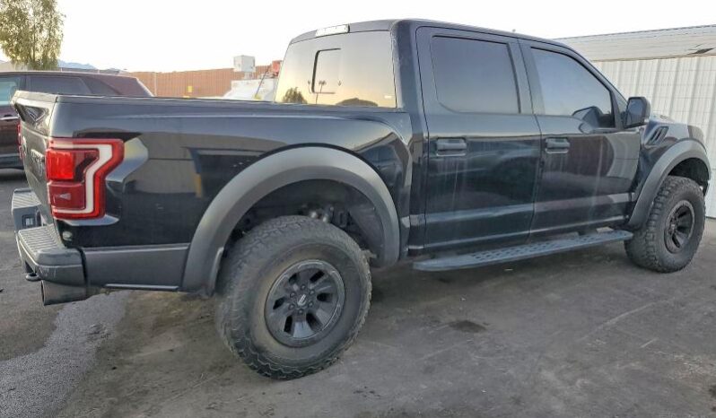 
								2017 Ford F150 full									