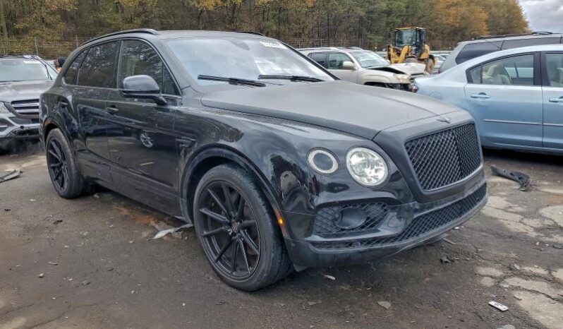 
								2017 Bentley Bentayga full									