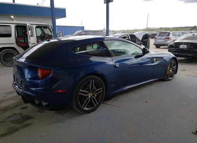 
								2015 Ferrari FF full									