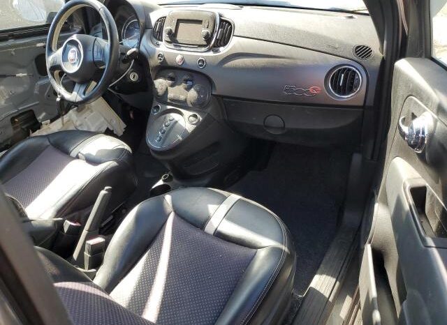 
								2016 Fiat 500 full									