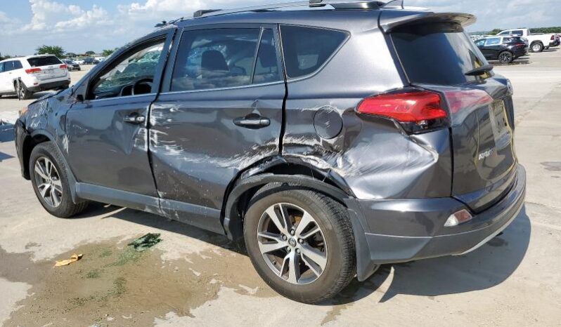 
								2018 Toyota Rav4 full									