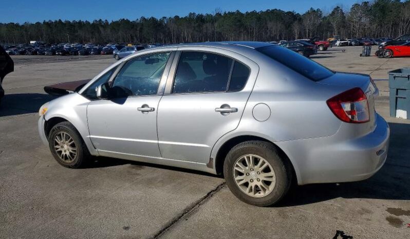 
								2012 Suzuki Sx4 full									