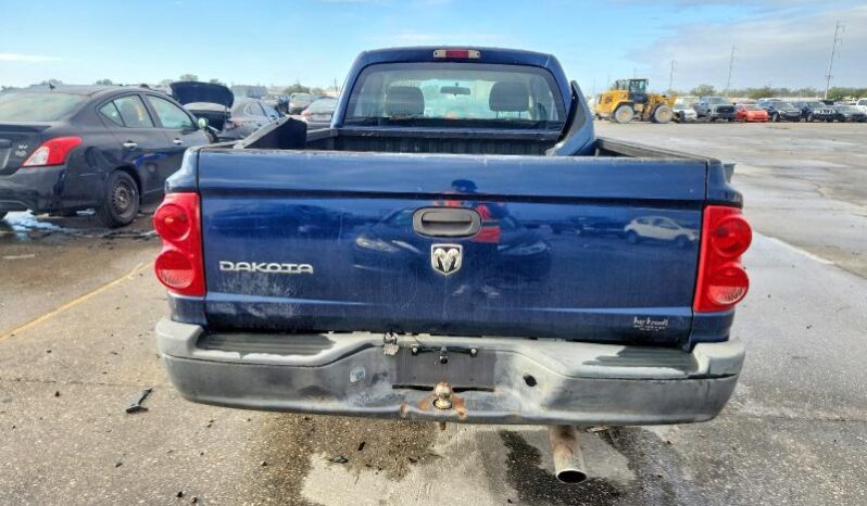 
								2006 Dodge Dakota full									