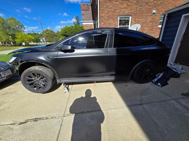 2021 Tesla Model x