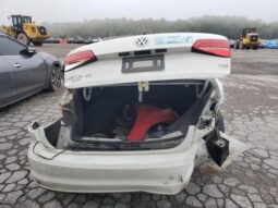 
										2015 Volkswagen Jetta se full									