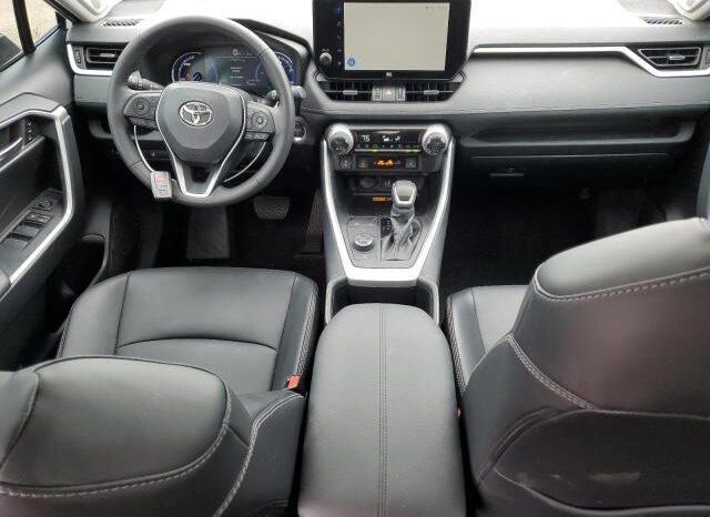 
								2024 Toyota Rav4 full									
