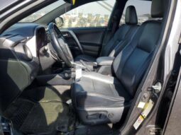 
										2018 Toyota Rav4 full									