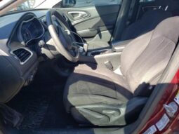 
										2015 Chrysler 200 lx full									