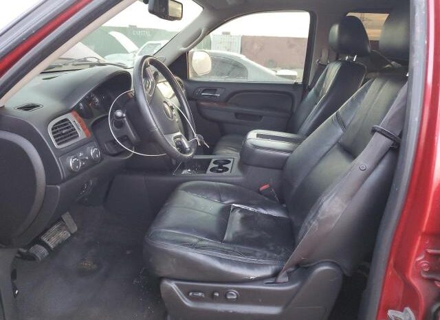 
								2012 Gmc Yukon full									