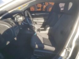 
										2019 Chrysler 300 tourin full									