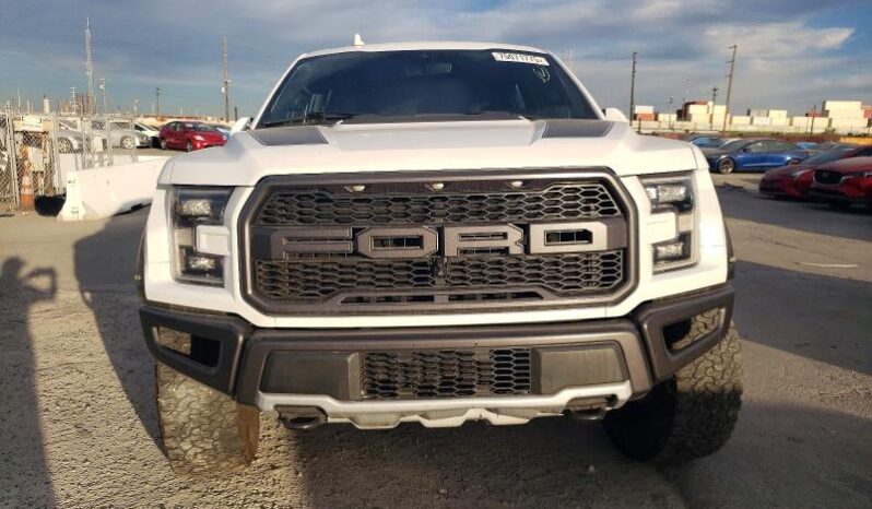 
								2019 Ford F150 full									