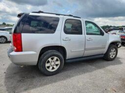 
										2014 Gmc Yukon full									