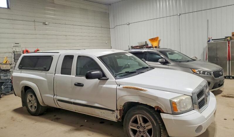 
								2007 Dodge Dakota full									