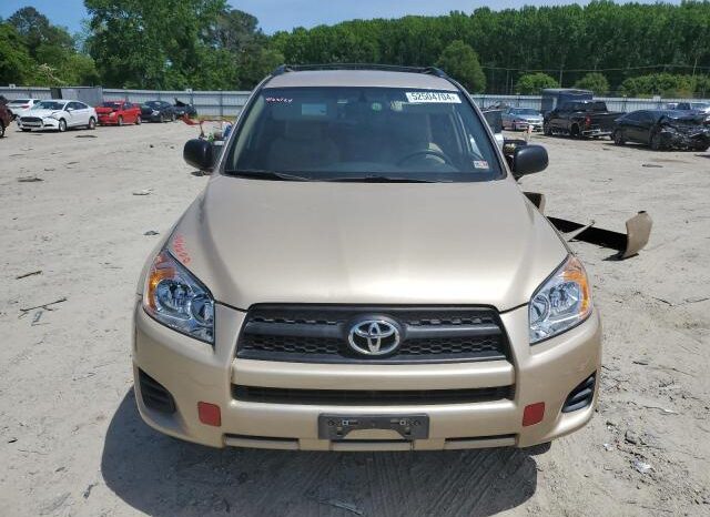 
								2012 Toyota Rav4 full									