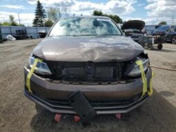 
										2015 Volkswagen Jetta se full									