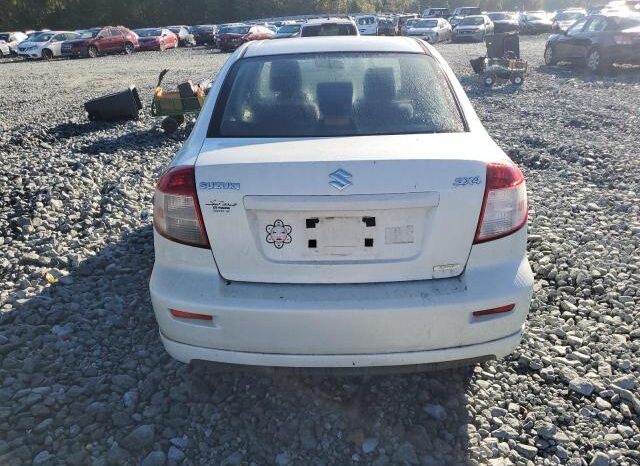 
								2009 Suzuki Sx4 full									