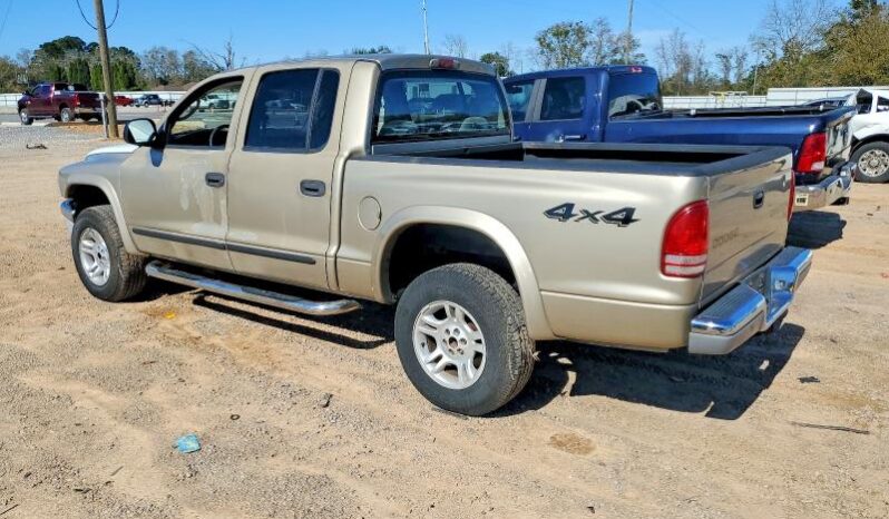 
								2004 Dodge Dakota full									