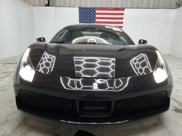 2016 Ferrari 488 gtb