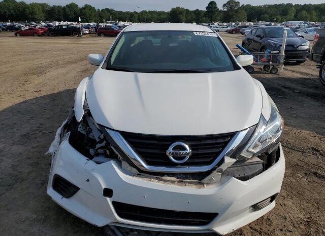 
								2018 Nissan Altima 2.5 full									