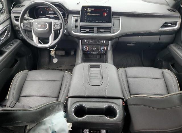 
								2023 Gmc Yukon full									