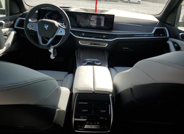
								2024 BMW X7 full									