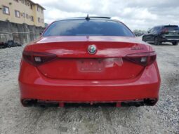 
										2019 Alfa romeo Giulia full									