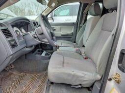 
										2005 Dodge Dakota full									