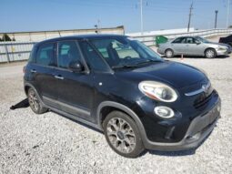 
										2014 Fiat 500l trekk full									