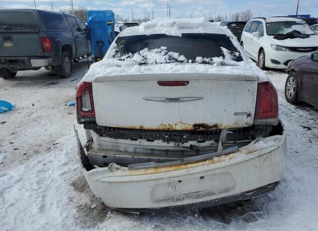 
								2015 Chrysler 300 full									