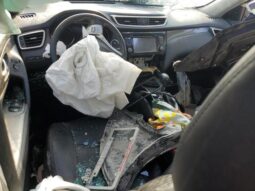 
										2014 Nissan Rogue s full									