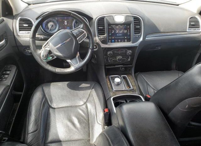 
								2018 Chrysler 300 full									