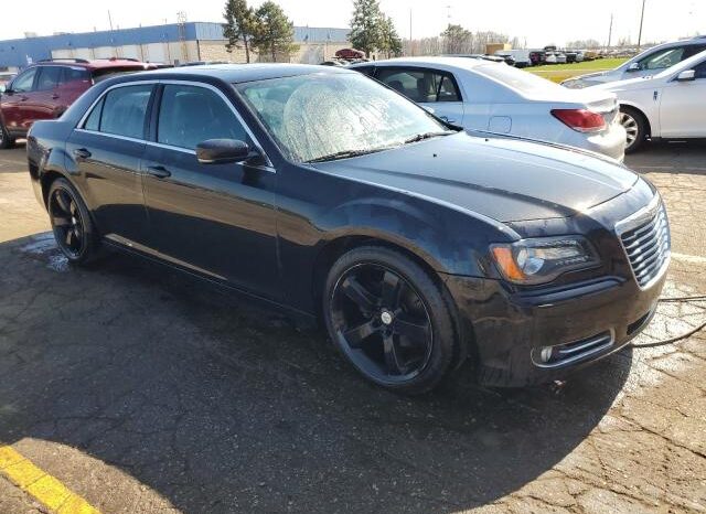 
								2013 Chrysler 300 full									