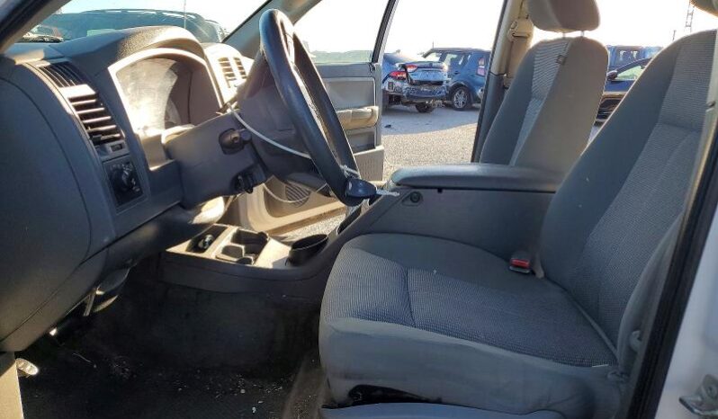 
								2007 Dodge Dakota full									
