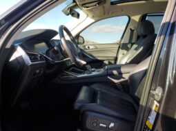 
										2020 BMW X7 full									