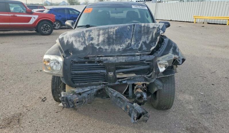 
								2006 Dodge Dakota full									