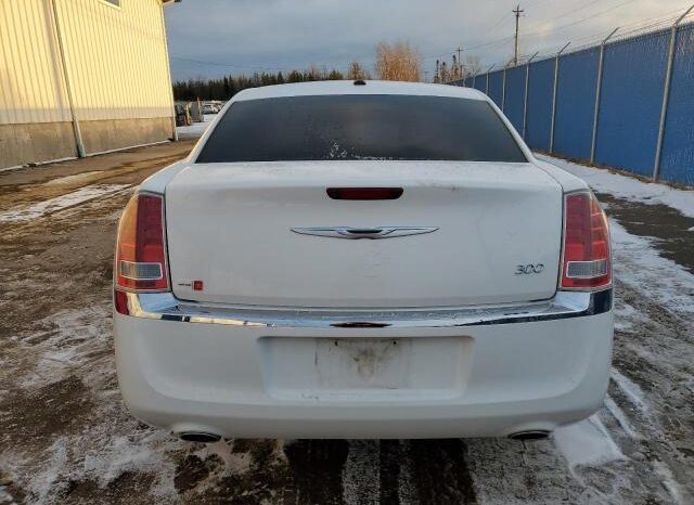 
								2013 Chrysler 300 full									