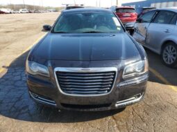 
										2013 Chrysler 300 full									