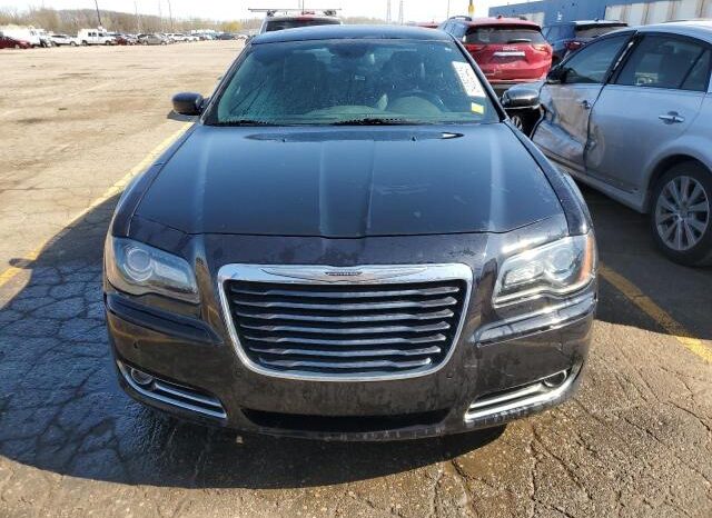 
								2013 Chrysler 300 full									