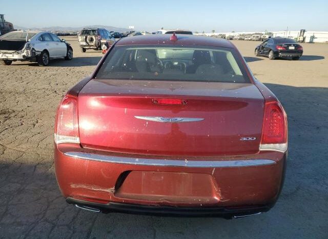 
								2018 Chrysler 300 full									