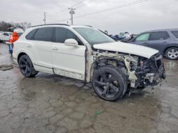 
										2019 Bentley Bentayga full									